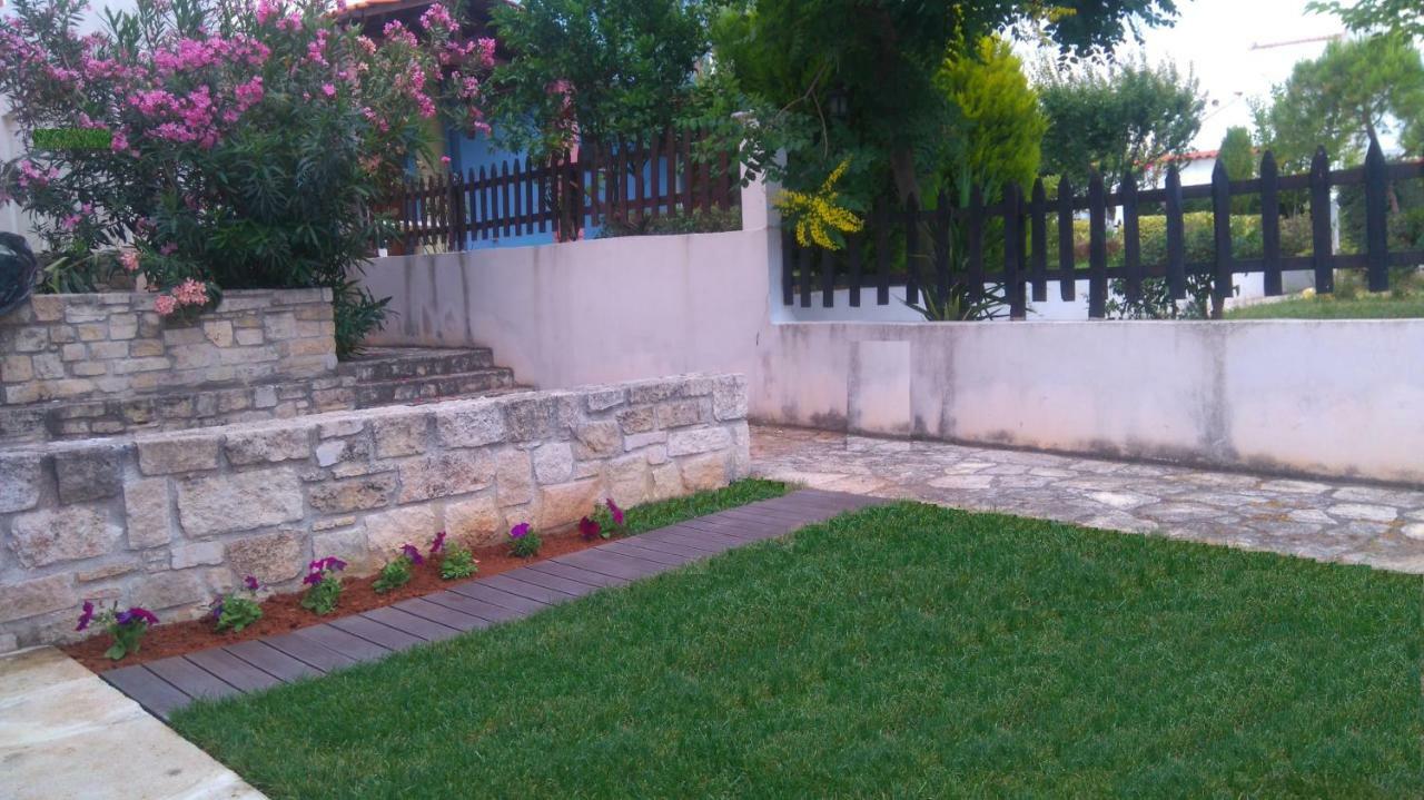 Maisonette Close To The Beach Nikiti  Exterior photo